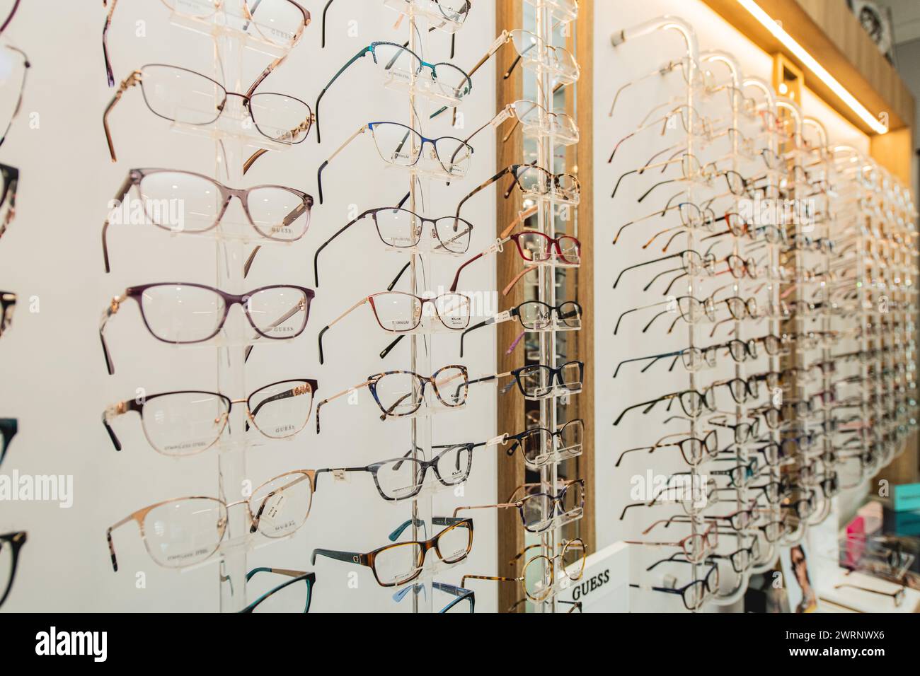 Glasses options hi-res stock photography and images - Alamy
