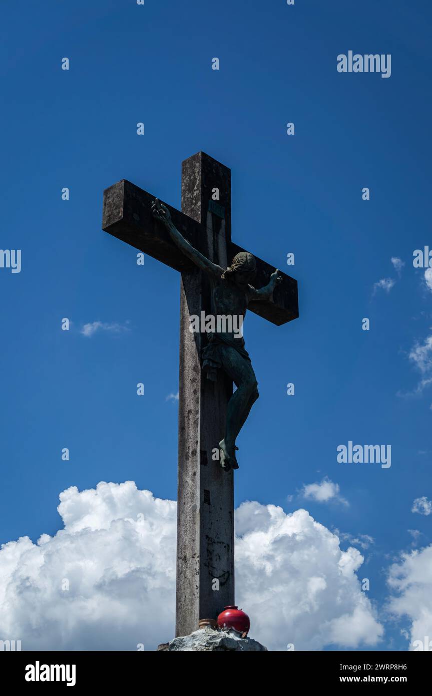 A big religious image of the of Jesus Christ on the cross located on Mirante do Cristo observation deck, at Washington Luiz highway (BR-040). Stock Photo