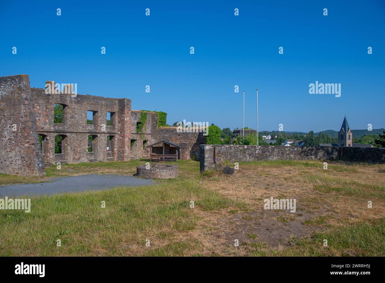 The Ulmen castle ruins in the Eifel Stock Photo - Alamy