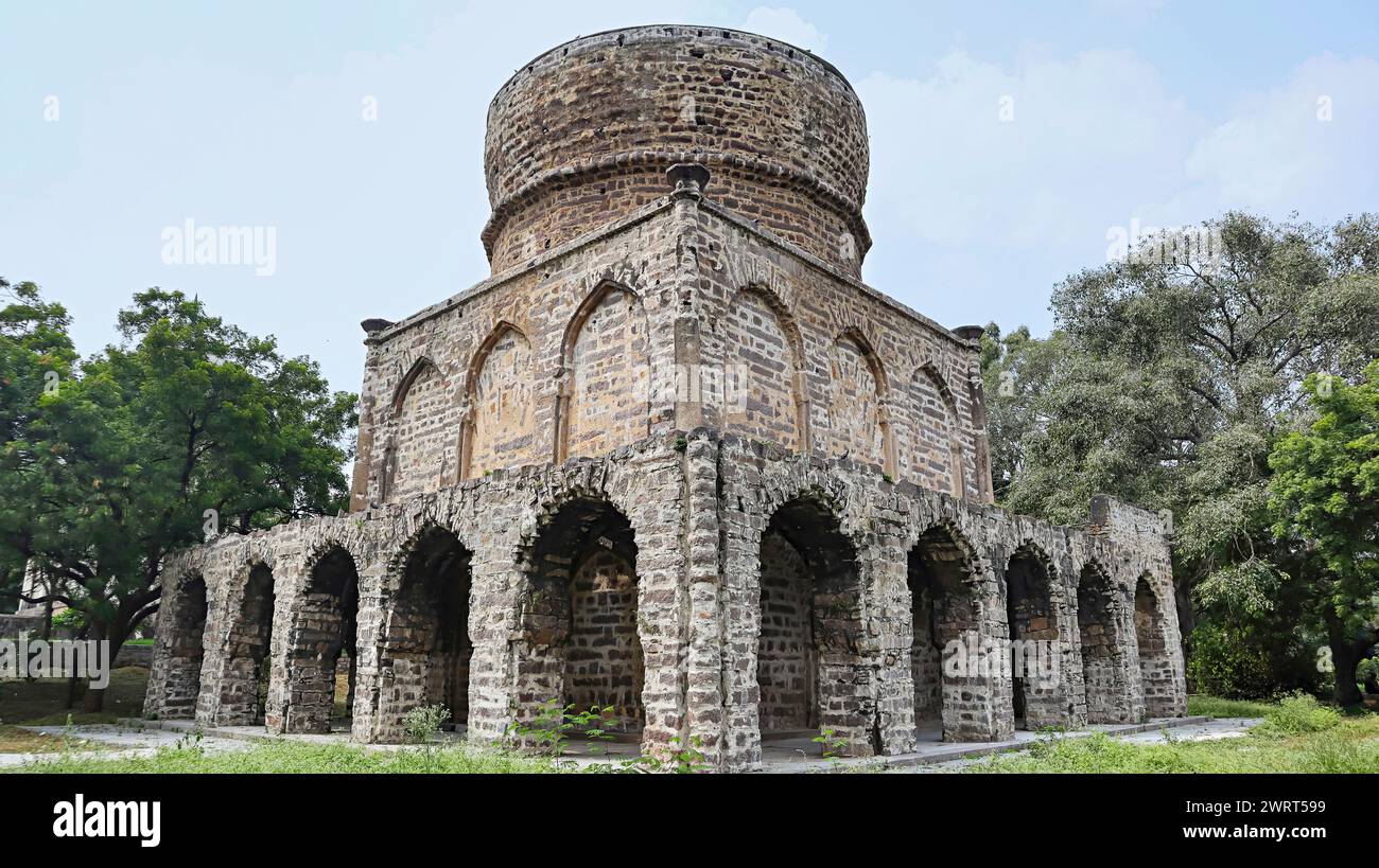 Ruin View of Mirza Nizamuddin Ahmed Tomb in the Campus of Qutub Shahi ...