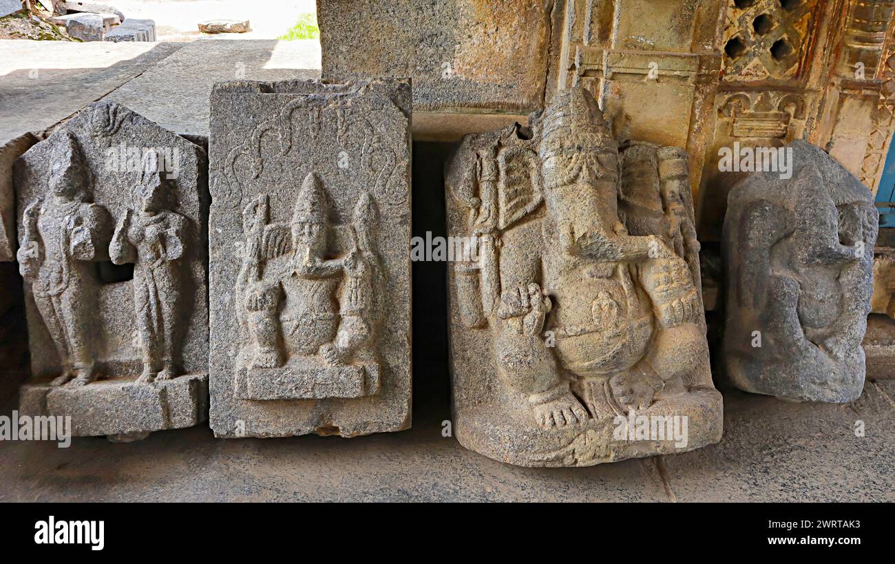 Carvings of Hindu Deities and Lord Ganesha insidte of Ramakingeshwara Temple, Warangal Fort, Telangana, India. Stock Photo