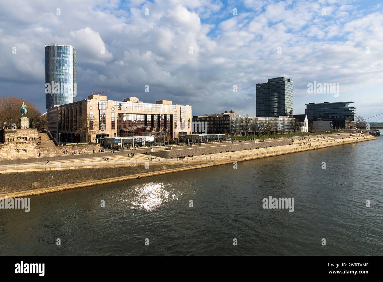 the Hotel Hyatt, the Cologne Triangle skyscraper and the LanxessTower in the town district Deutz, Cologne, Germany. das Hyatt Hotel, der Koeln Triangl Stock Photo