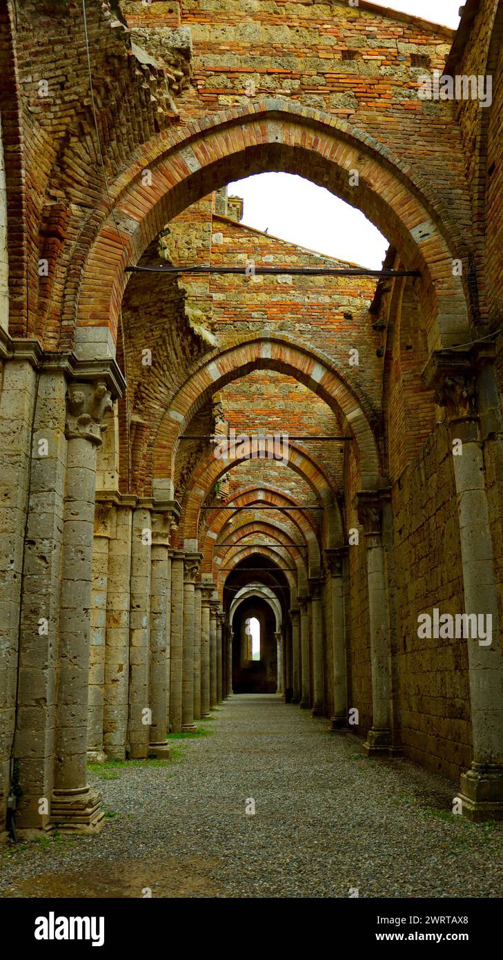 20-10-2023 Siena, Italy. Impressive portico of the Abbey of San Galgano. Tuscany. Stock Photo