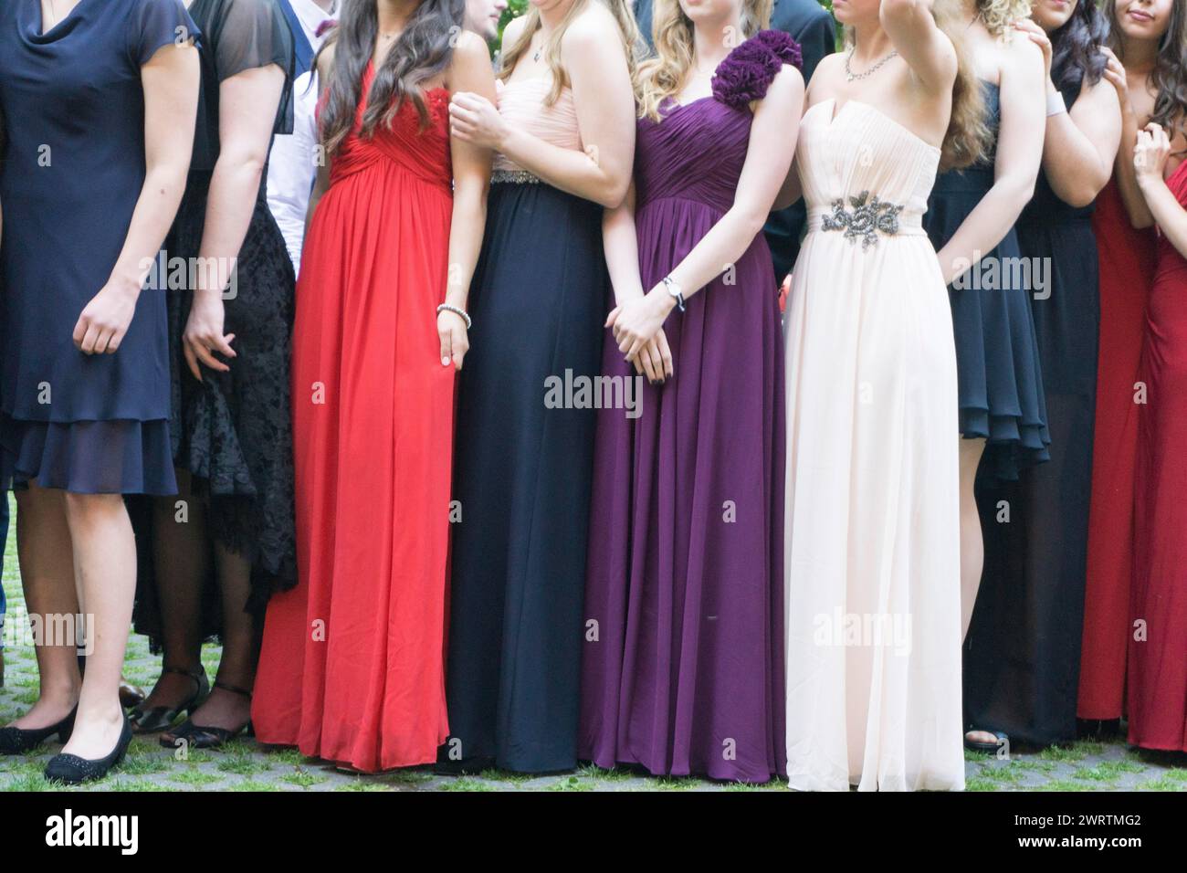 High school graduates with prom dresses for the Abiball, Berlin, 21.06.16 Stock Photo