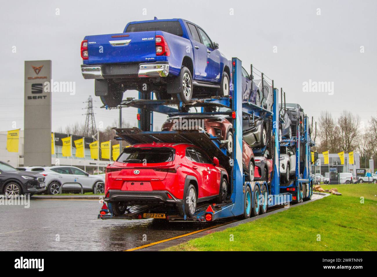 Finished Vehicle Logistics by ECM. Toyota deliver of expensive electric