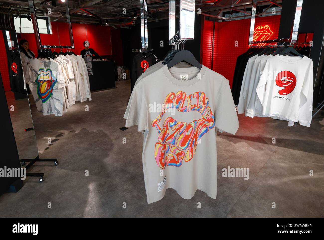 THE ROLLING STONES OFFICIAL RS No.9 APPAREL IN TOKYO Stock Photo