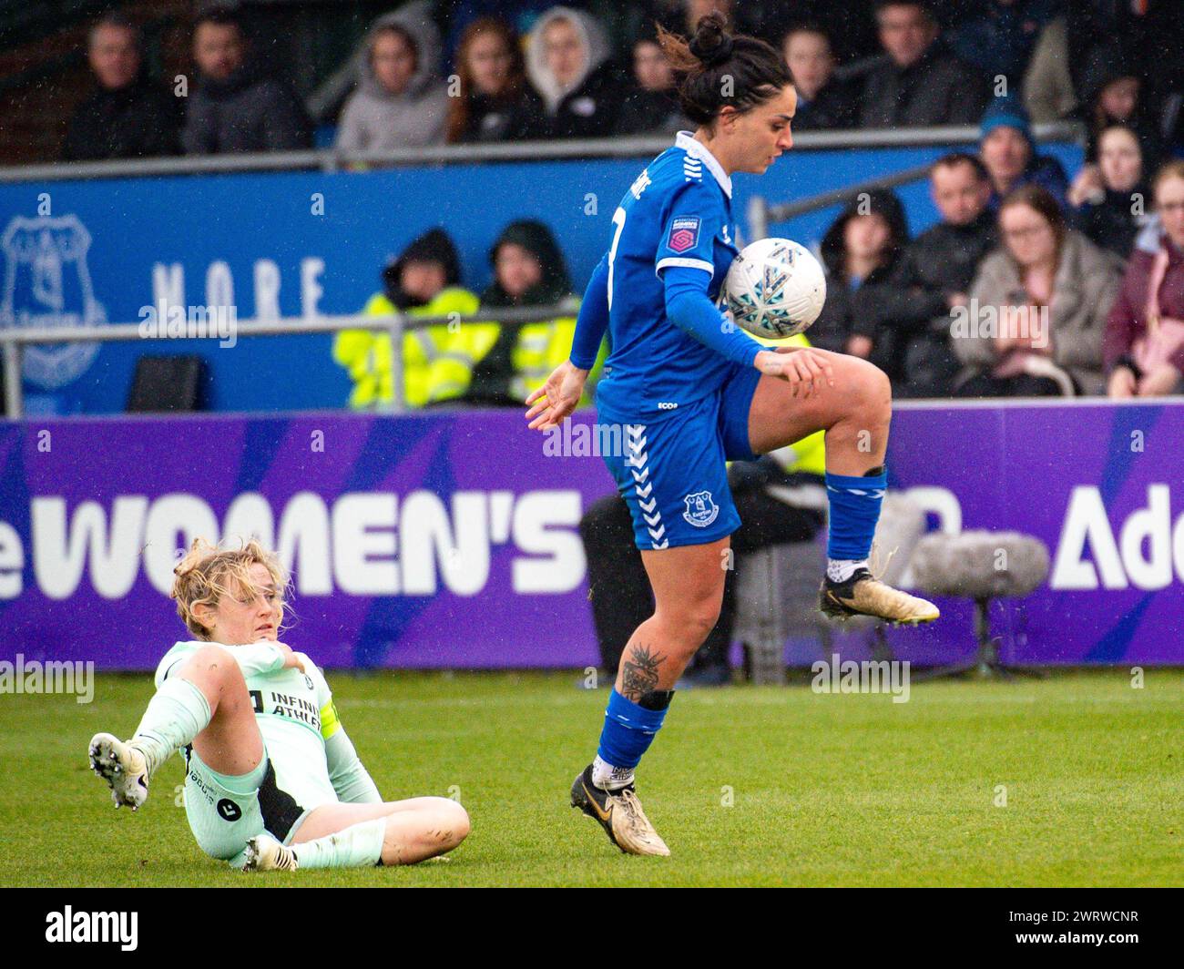 England, 10th March 2024: Everton forward Martina Piemonte (18) coming