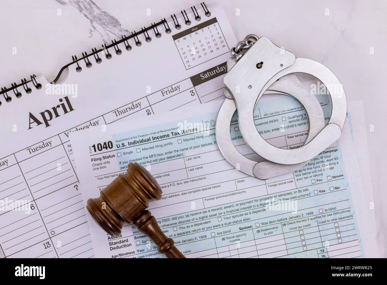 Criminal liability for tax evasion in America, filing file US