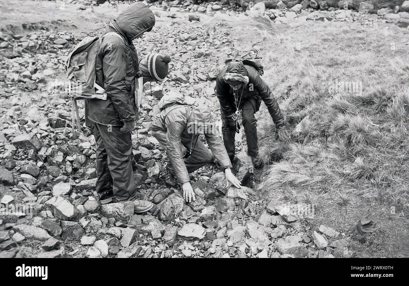 Three types of rocks hires stock photography and images Alamy