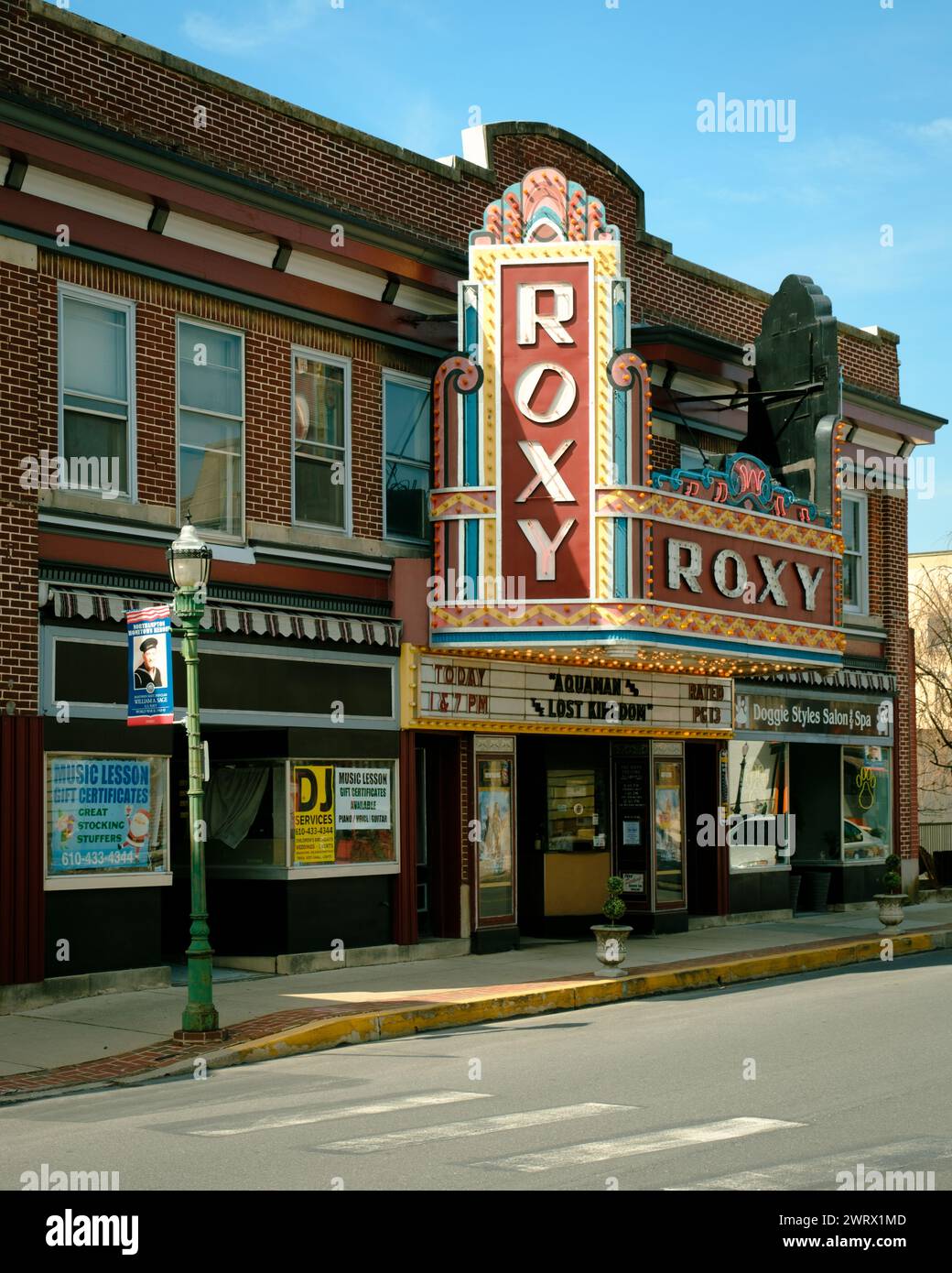 Roxy Theatre vintage sign, Northampton, Pennsylvania Stock Photo Alamy
