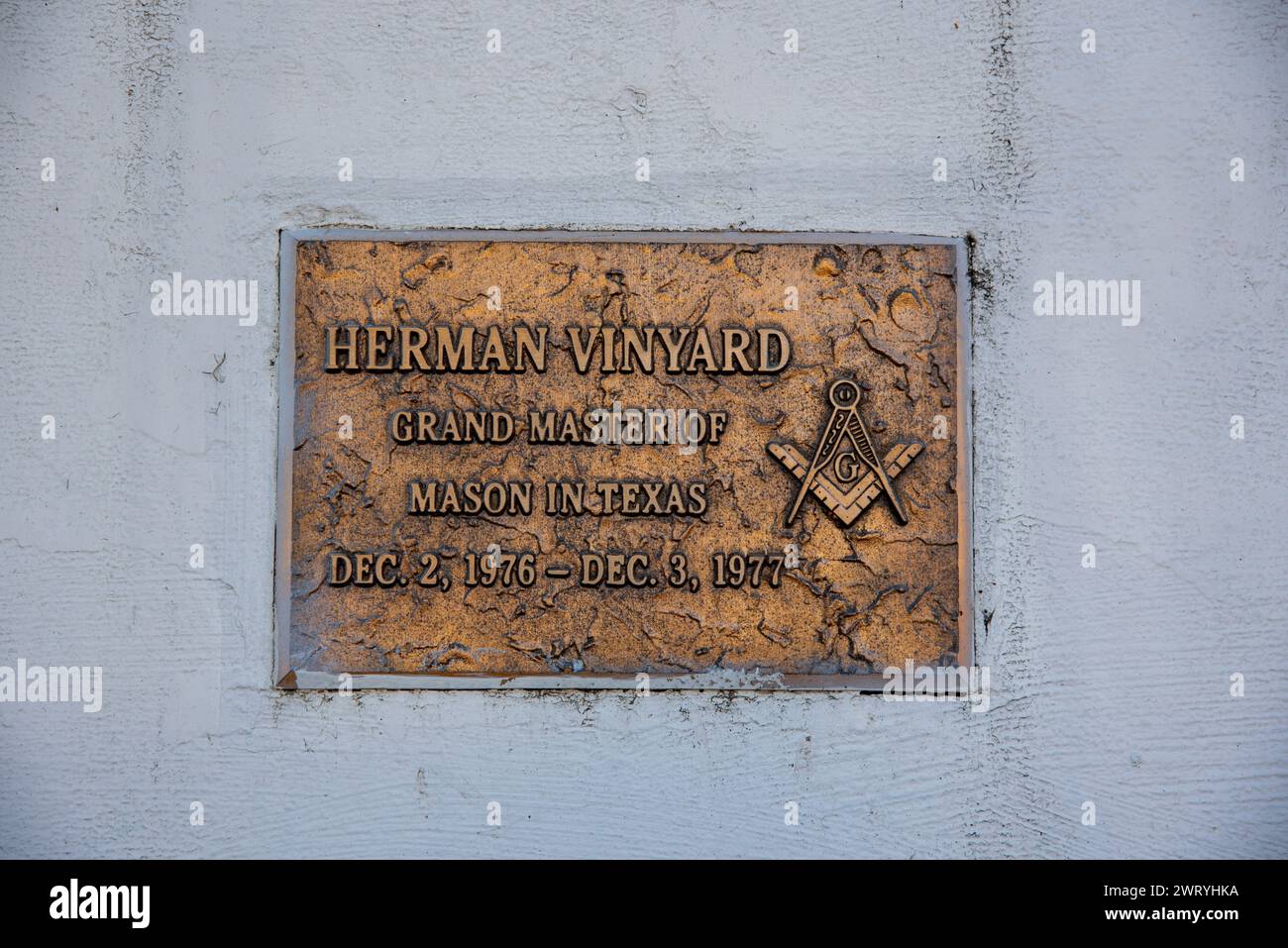Plaque dedication for Herman Vineyard, Grand Master of Mason in Texas, with the square and compasses symbol, McAllen, Hidalgo County, Texas, USA. Stock Photo