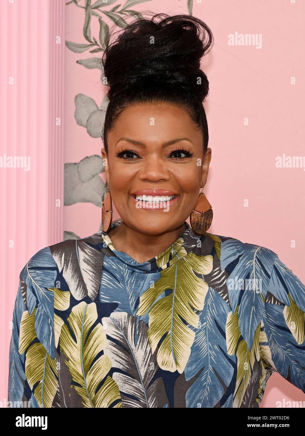 Beverly Hills, California, USA. 14th Mar, 2024. Yvette Nicole Brown ...