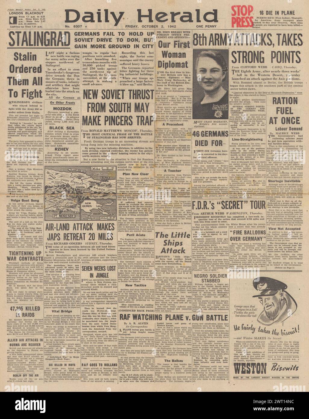 1942 Daily Herald front page reporting Battle of Stalingrad and British Army attack in North Africa Stock Photo