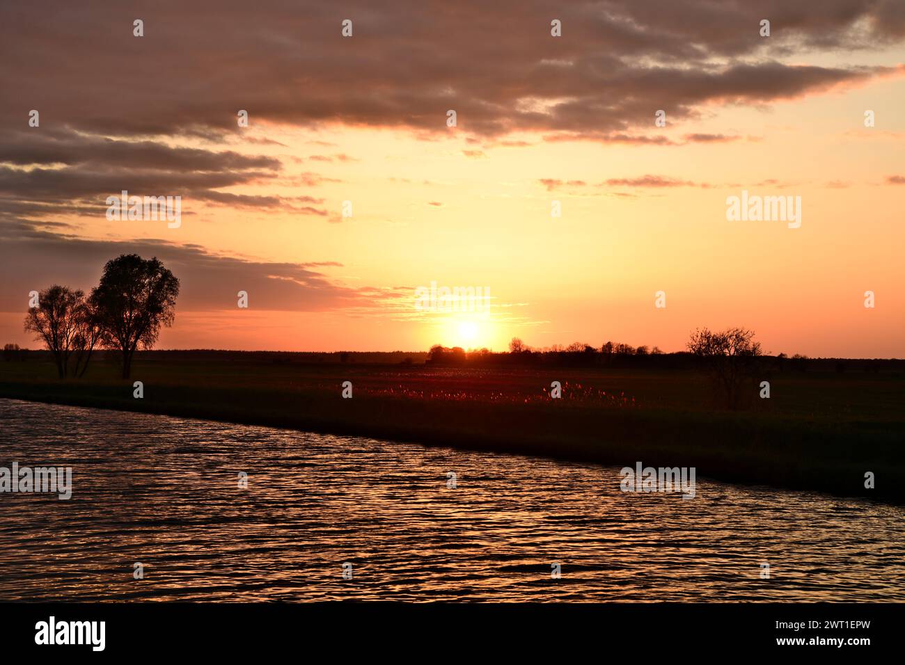 Sonnenuntergang am Kanal Stock Photo