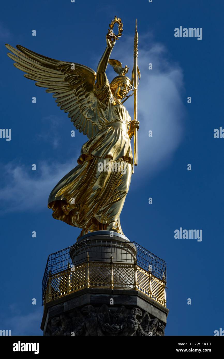 September 2022 - Victory Column, Siegessäule, 67m-high gilded column ...