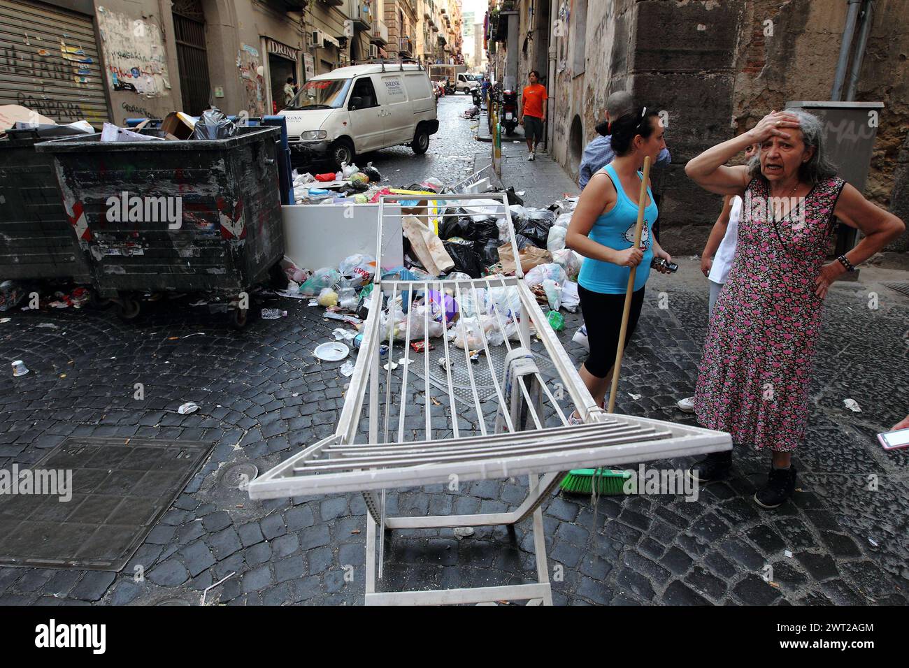 The desperation of peoples of Naples, in the alleys of the city, during the garbage emergency Stock Photo