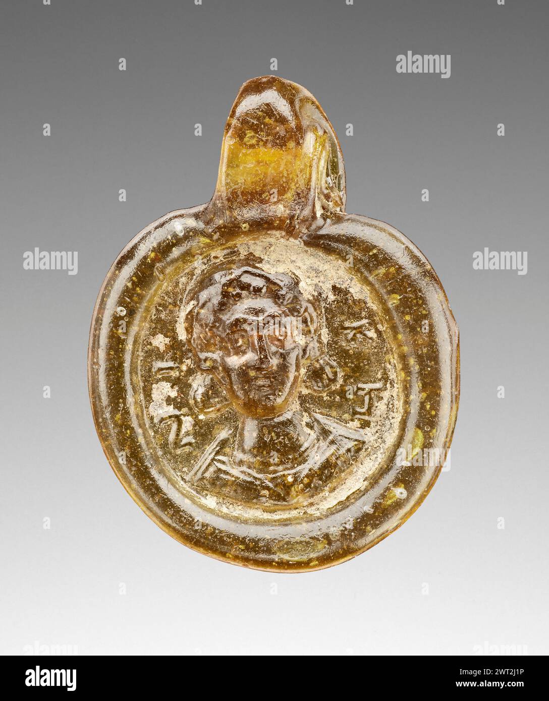 Amber Female Symbol Pendants Amber Female Symbol Pendants