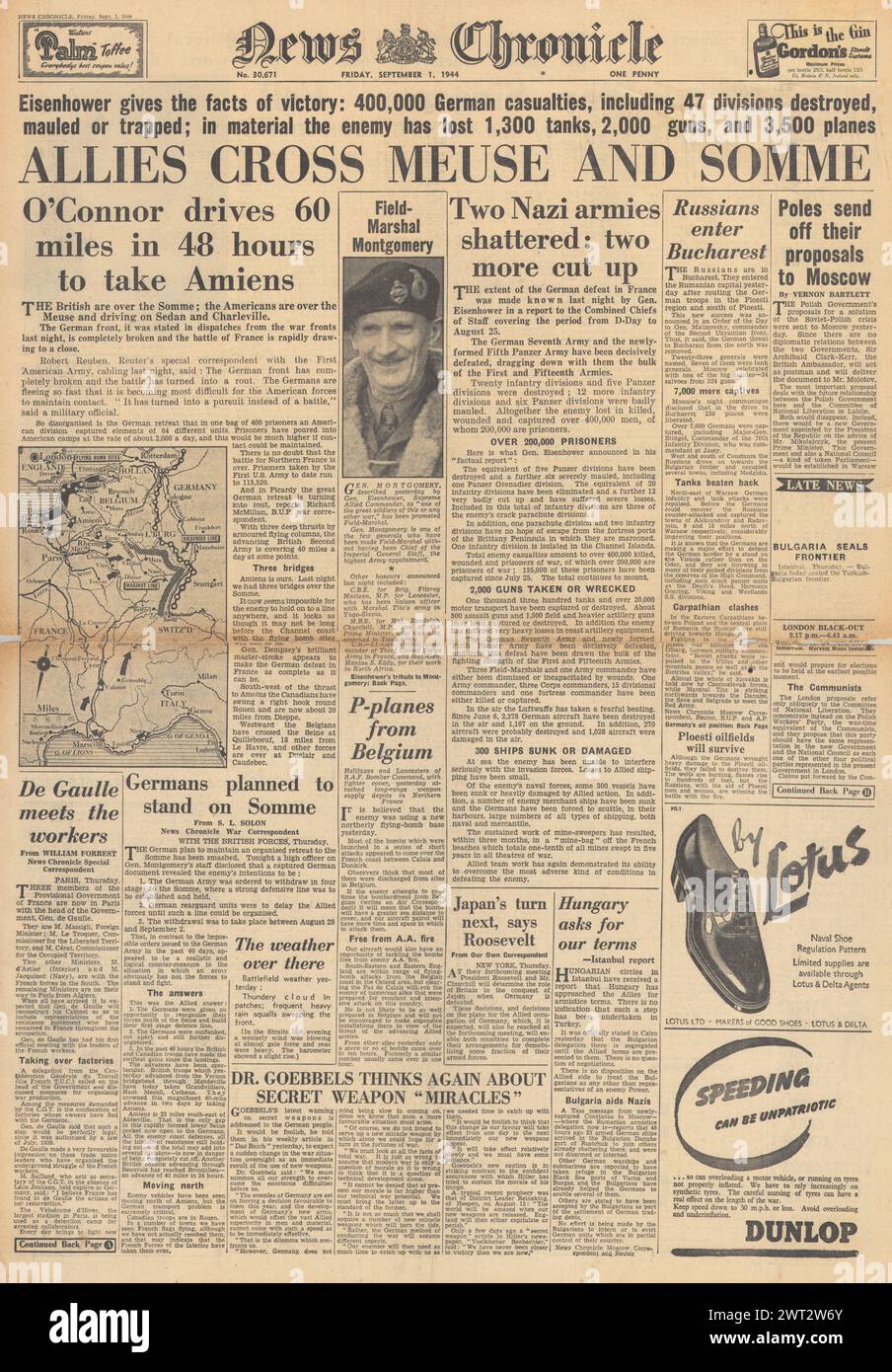 1944 News Chronicle front page reporting Red Army enter Bucharest, Allies cross Meuse and Somme and Montgomery promoted to Field Marshal Stock Photo