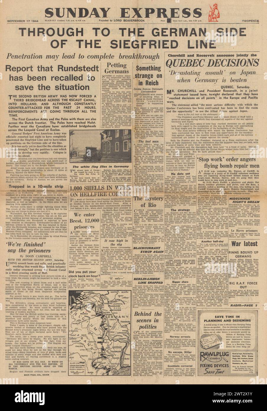 1944 Sunday Express front page reporting Allies breach Siegfried Line and Roosevelt and Churchill at Quebec Conference Stock Photo