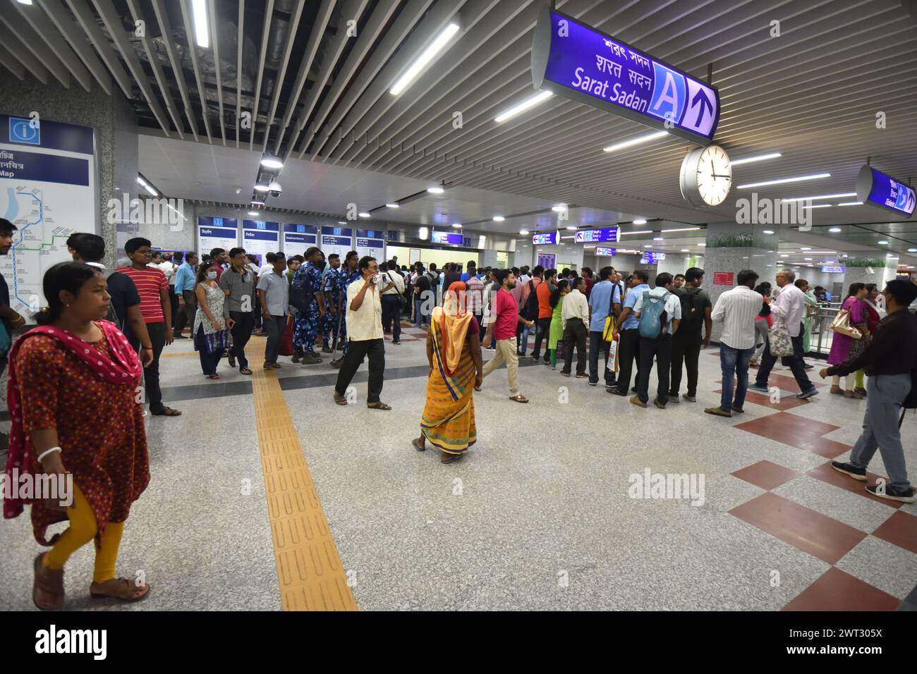 Kolkata Marked A Historic Day On Friday As Jubilant Crowds Thronged The kolkata-marked-a-historic-day-on-friday-as-jubilant-crowds-thronged-the