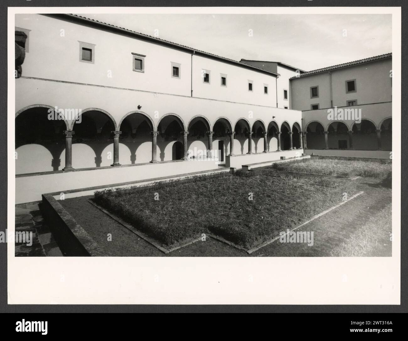 Lazio Viterbo Tuscania S. Maria del Riposo33. Hutzel, Max 1960-1990 ...