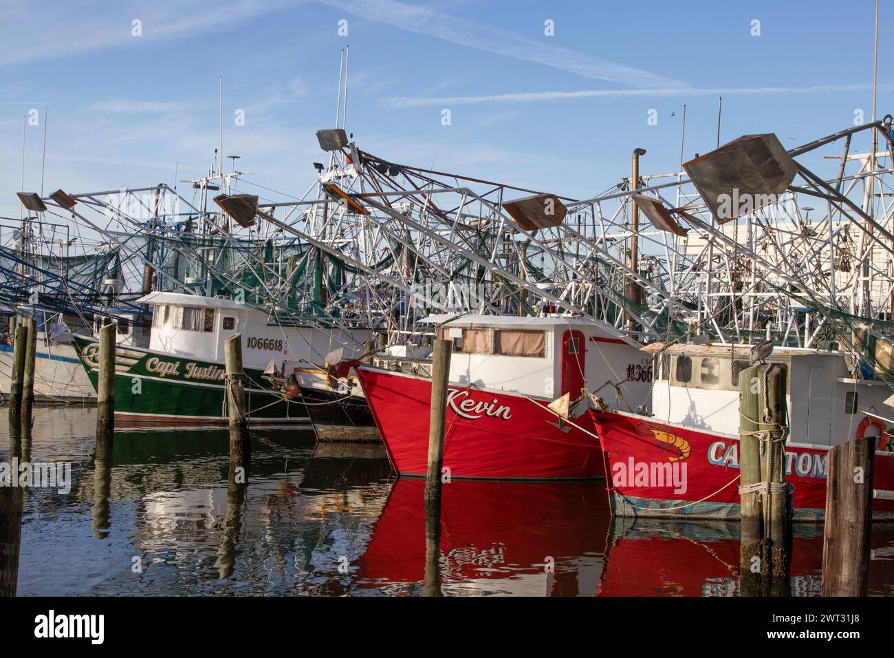 Mississippi shrimp boats hi-res stock photography and images - Alamy