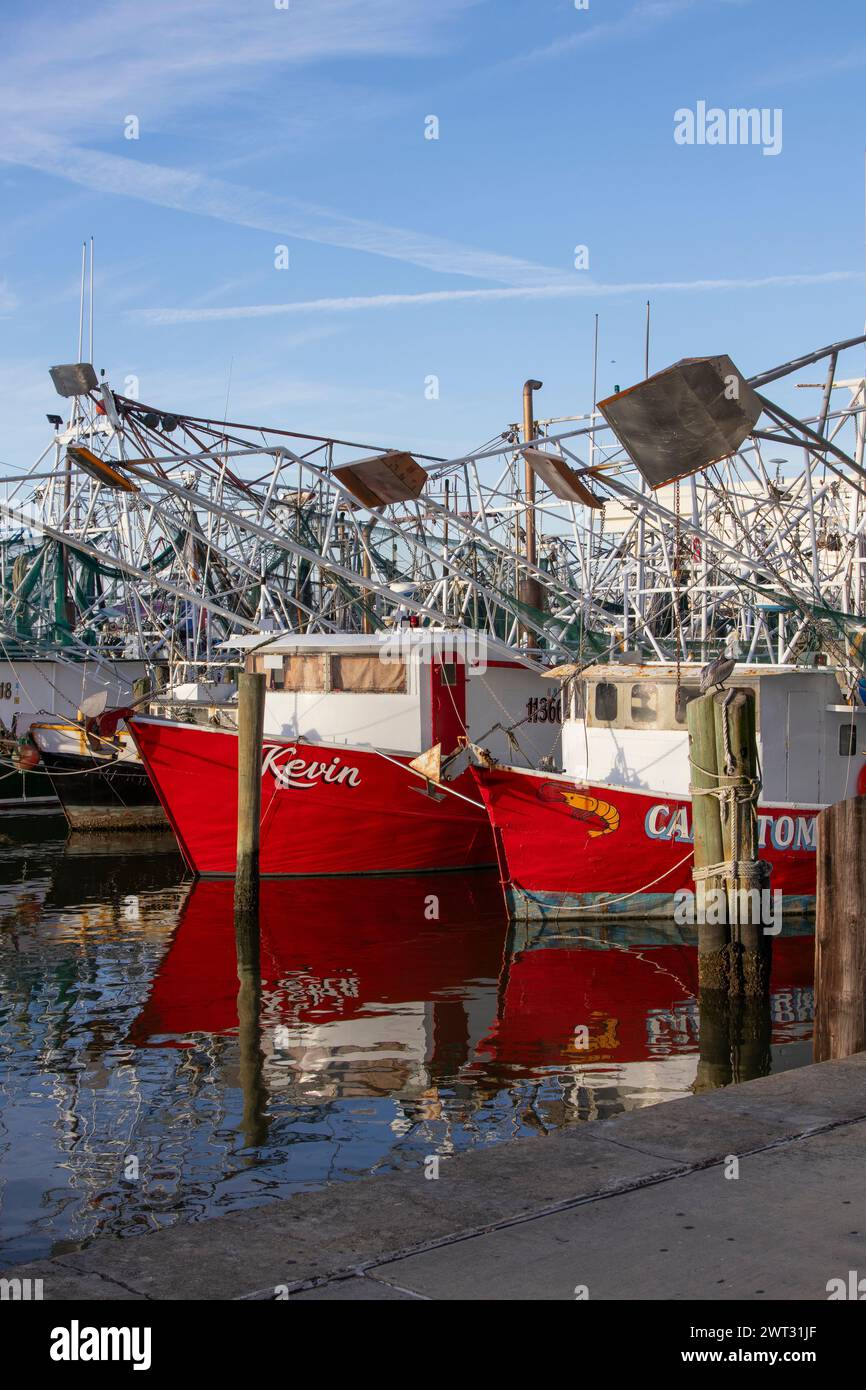 Mississippi shrimp boats hi-res stock photography and images - Alamy