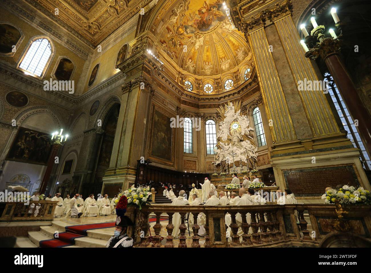 A view of the altar of the Naples cathedral, during the solemn mass in honor of the new bishop of Naples, Domenico Battaglia. Stock Photo
