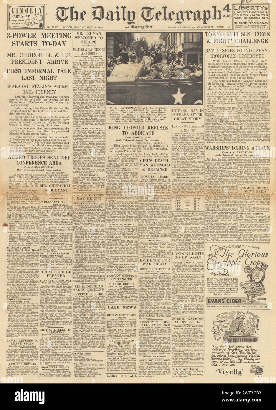 1945 The Daily Telegraph front page reporting Potsdam Conference begins, US warships bombard Japanese mainland and King Leopold refuses to Abdicate Stock Photo