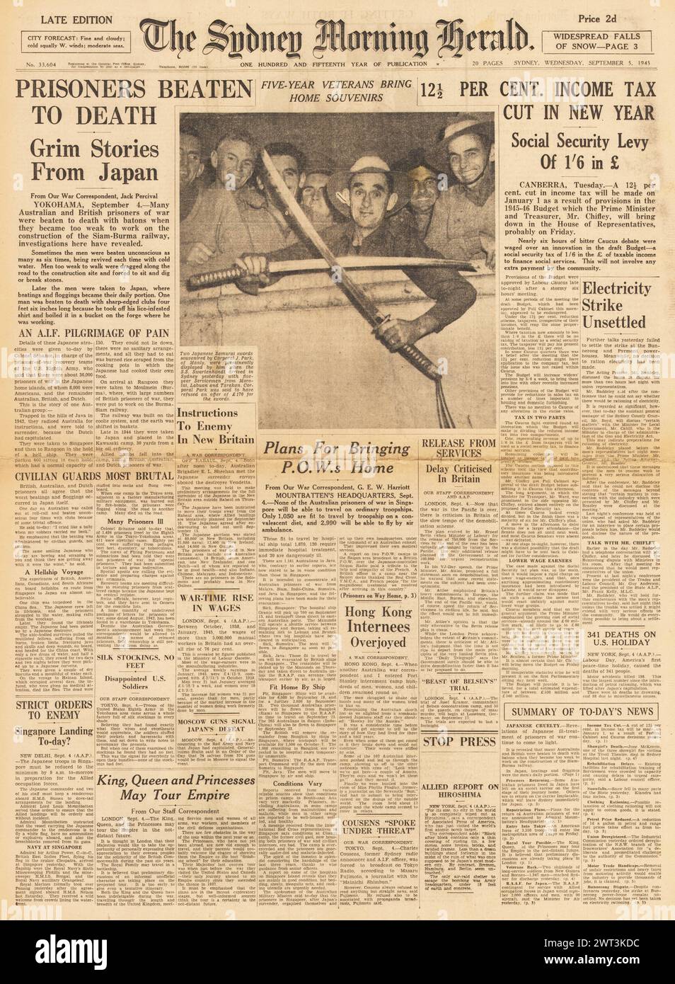 1945 The Sydney Morning Herald front page reporting Japanese atrocities and release of Allied prisoners of war Stock Photo