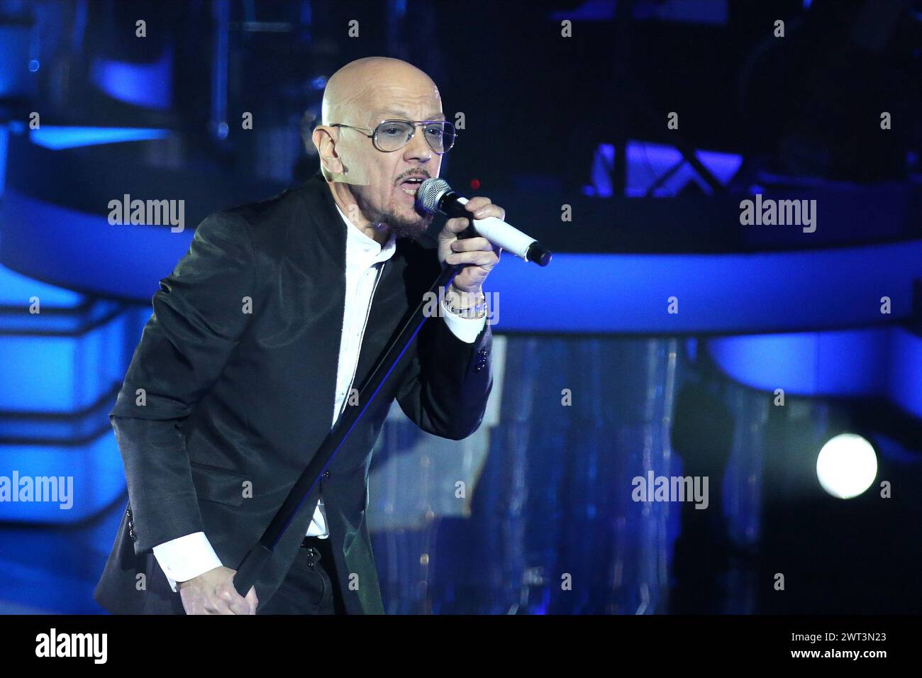 The singer Enrico Ruggeri during the TV show Una Storia Da Cantare, in the Rai auditorium in Naples. Stock Photo