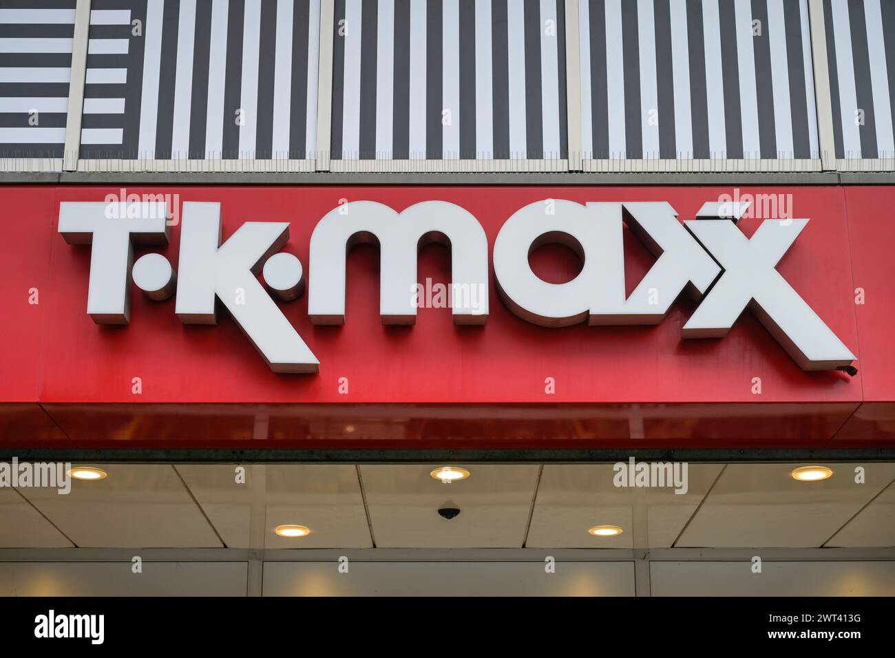 Tk maxx modegeschäft hires stock photography and images Alamy