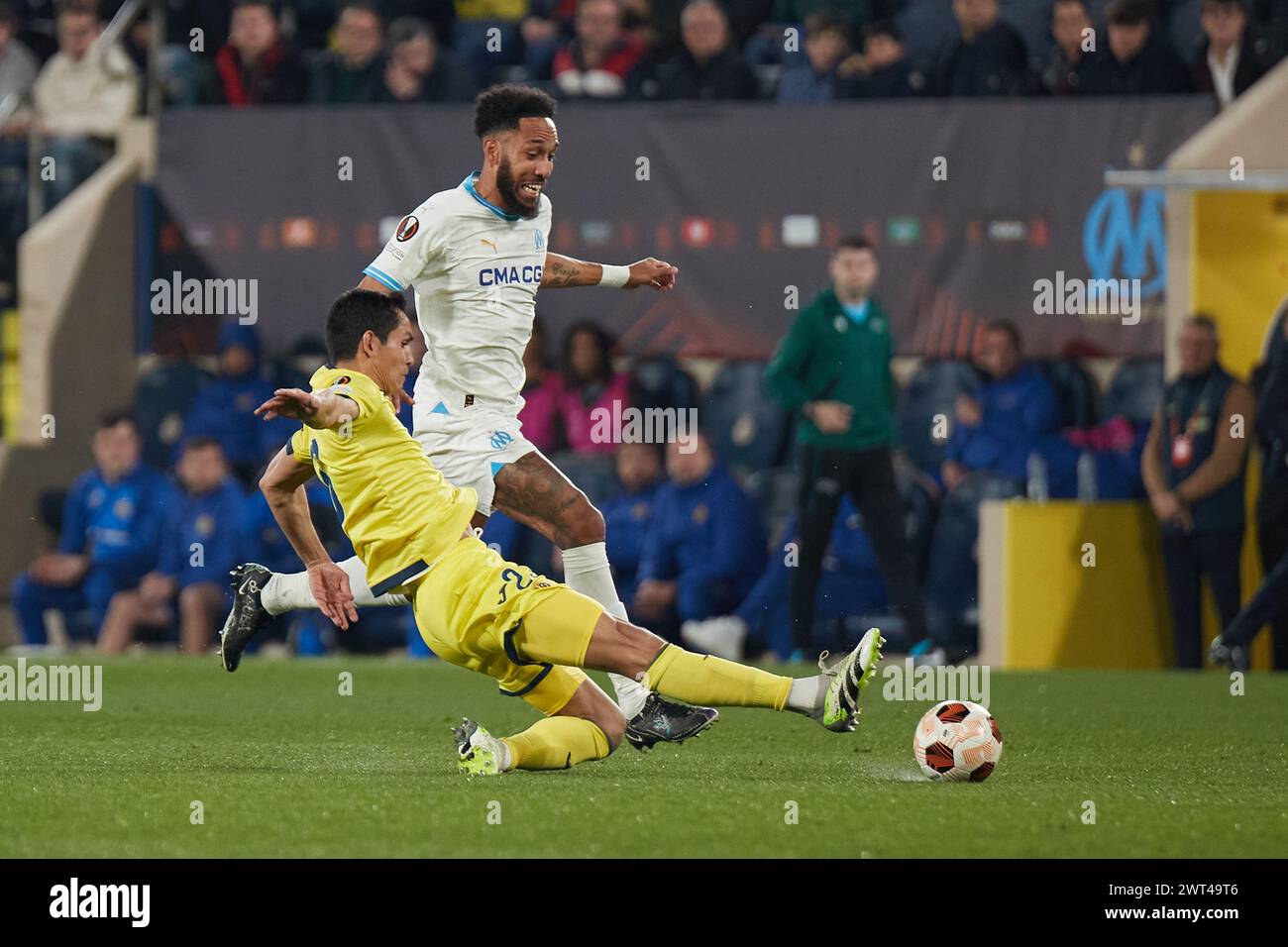 VILLARREAL, SPAIN - MARCH 14: Aissa Mandi of Villarreal CF competes for the ball with Pierre-Emerick Aubameyang Centre-Forward of Olympique Marseille during to the UEFA Europa League 2023/24 round of 16 second leg match between Villarreal CF and Olympique Marseille at Estadio de la Ceramica on March 14, 2024 in Villarreal, Spain. (Photo By Jose Torres/Photo Players Images) Credit: Francisco Macia/Alamy Live News Stock Photo