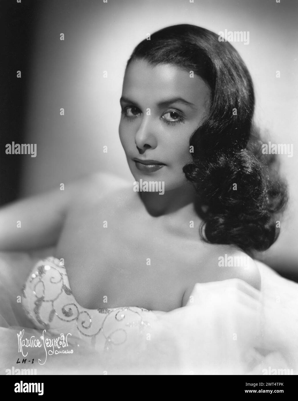 Early 1940s Portrait Of African American Singer Actress Lena Horne Taken By Maurice Seymour Of 9803