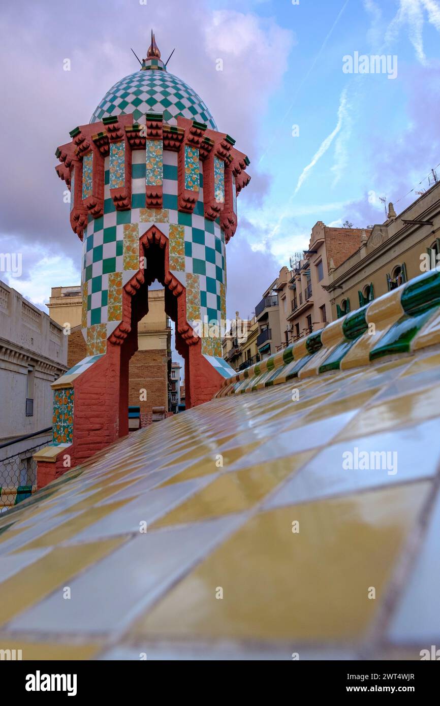 Mosaic outside Casa Vicens, rooftop, roof exterior tiles, modernist ...