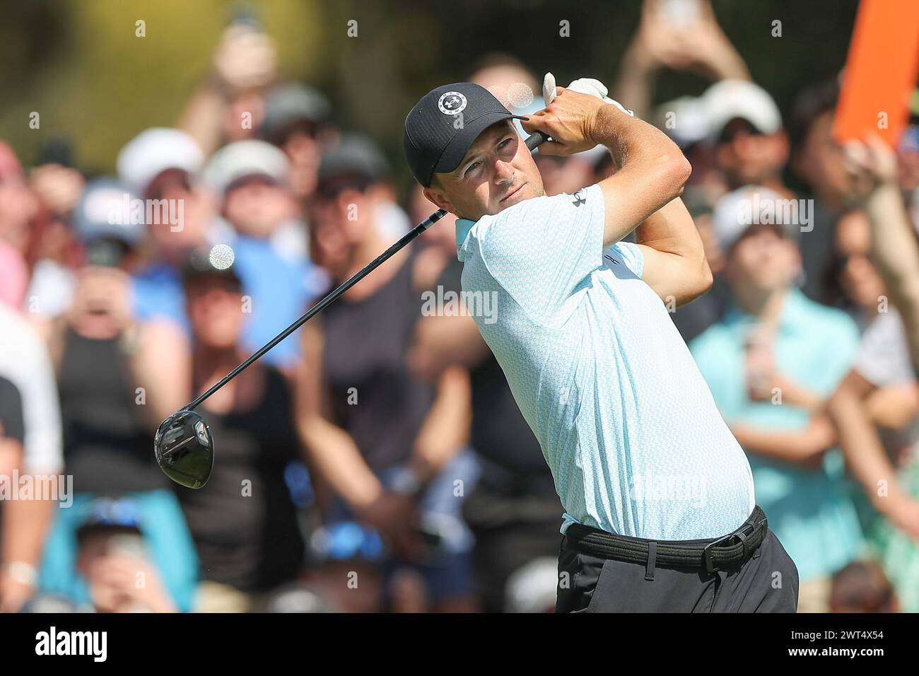 Ponte Vedra, FL, USA. 15th Mar, 2024. Jordan Spieth hits his tee shot on the 6th hole during the second round of THE PLAYERS Championship at TPC Sawgrass in Ponte Vedra, FL. Gray Siegel/CSM/Alamy Live News Stock Photo