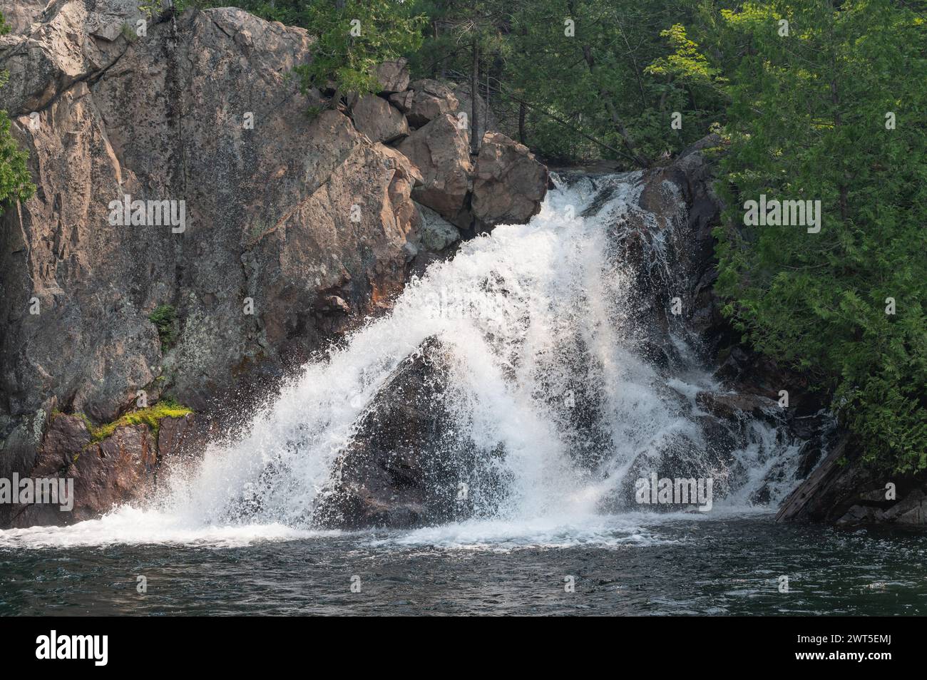 Waterfalls at Paradise Lagoon Kukagami Rock Cliff on hiking trails Stock Photo