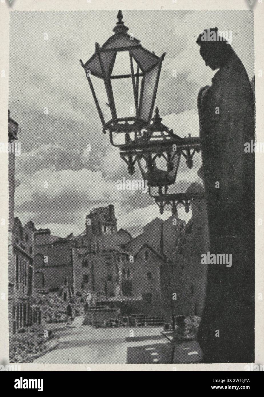 Wwii 1945 warsaw hi-res stock photography and images - Alamy