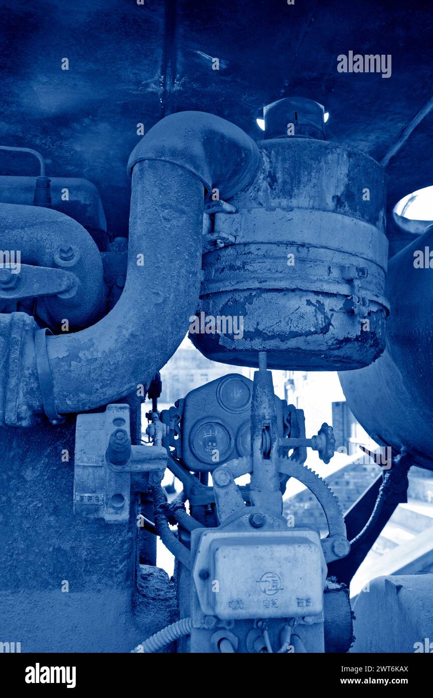 Old diesel generators hi-res stock photography and images - Alamy