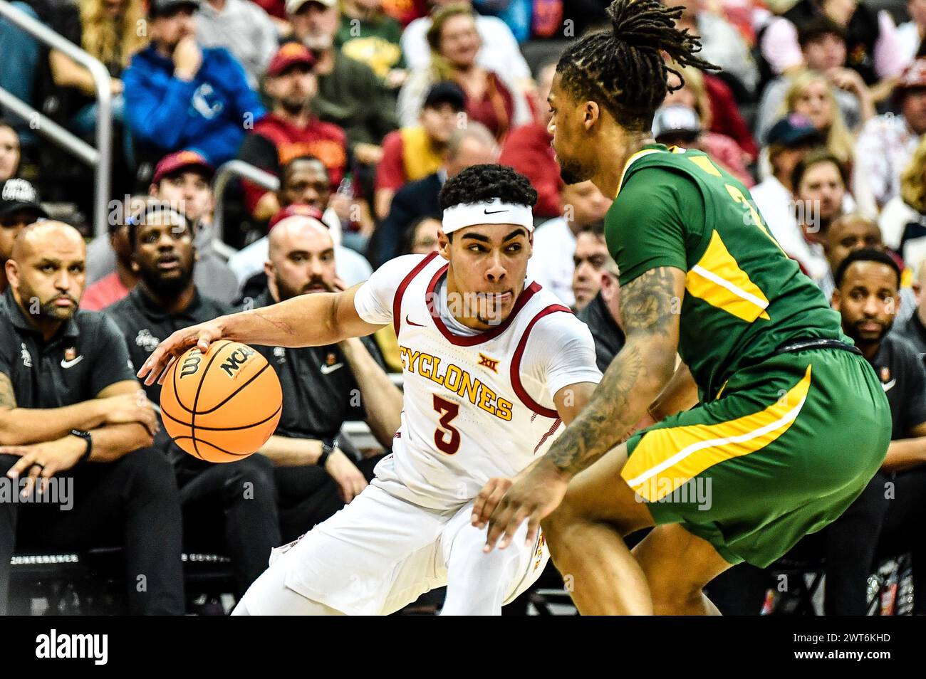 Kansas City, Missouri, USA. 14th Mar, 2024. ISU (3) G Tamin Lipsey goes up against Baylor (2) G Jayden Nunn.Phillips 66 Big 12 Men's Basketball Championship Semifinal.#7 Iowa State Cyclones advance to Championship game against #1 Houston Cougars. (Credit Image: © James Leyva/ZUMA Press Wire) EDITORIAL USAGE ONLY! Not for Commercial USAGE! Stock Photo