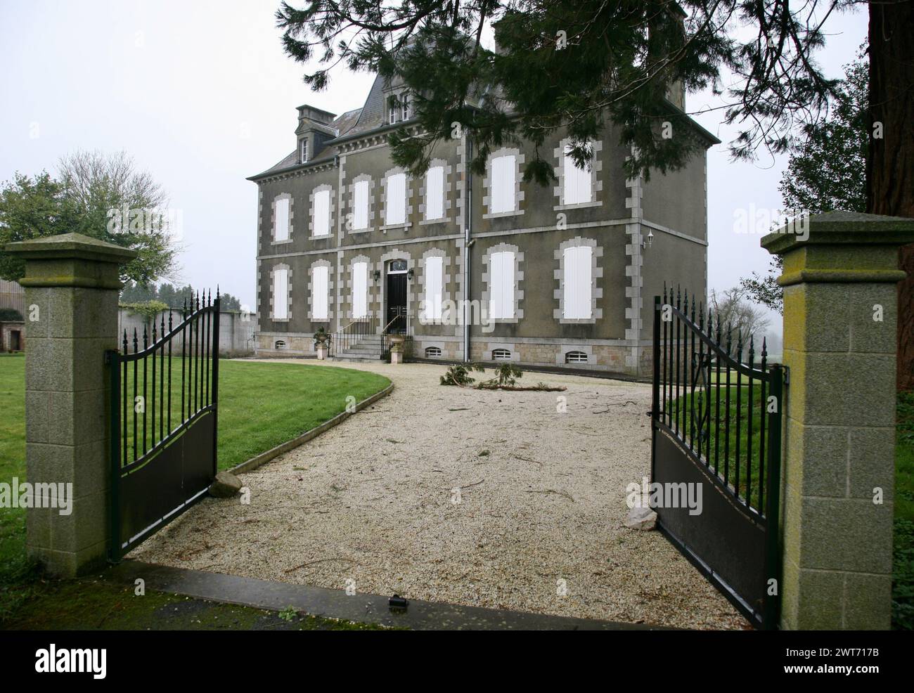 Barenton hires stock photography and images Alamy