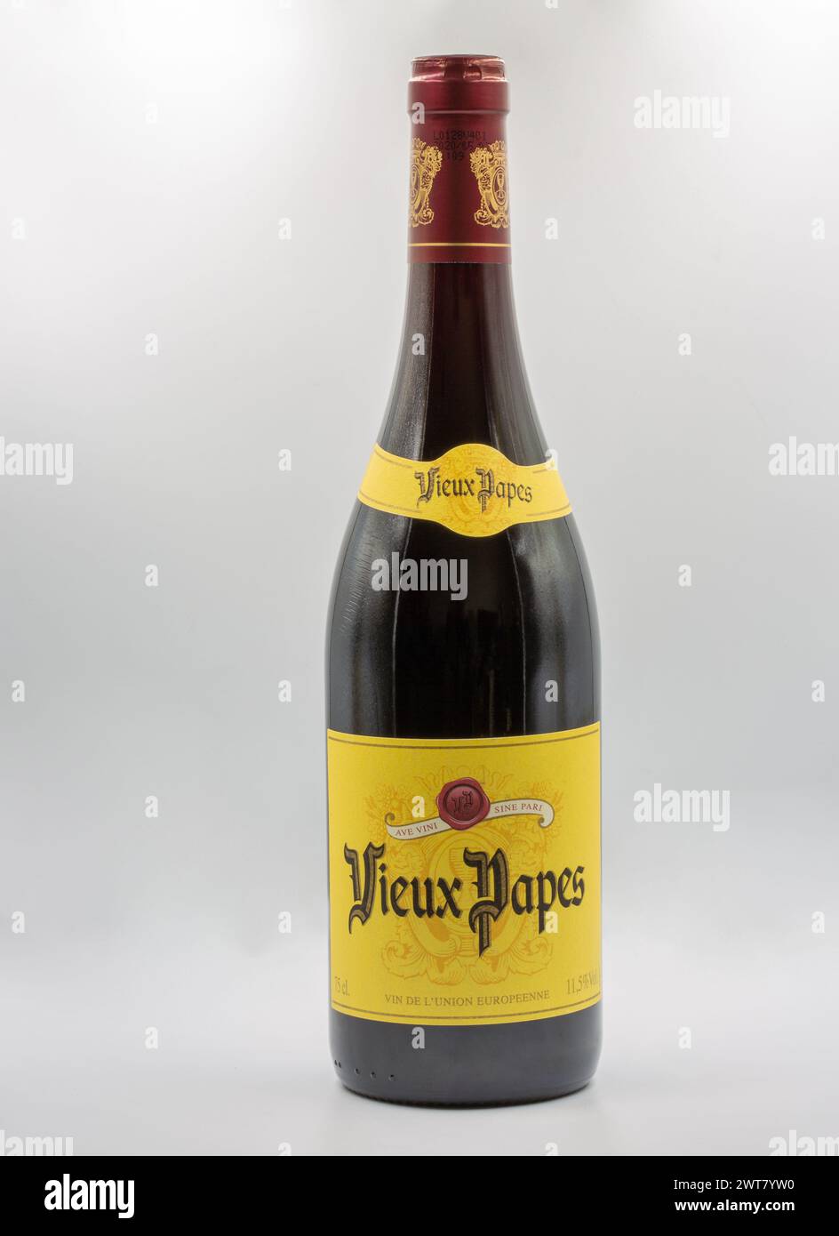 Kyiv, Ukraine - August 10, 2022: Studio shoot of Vieux Papes French red dry wine bottle closeup against white background. Stock Photo