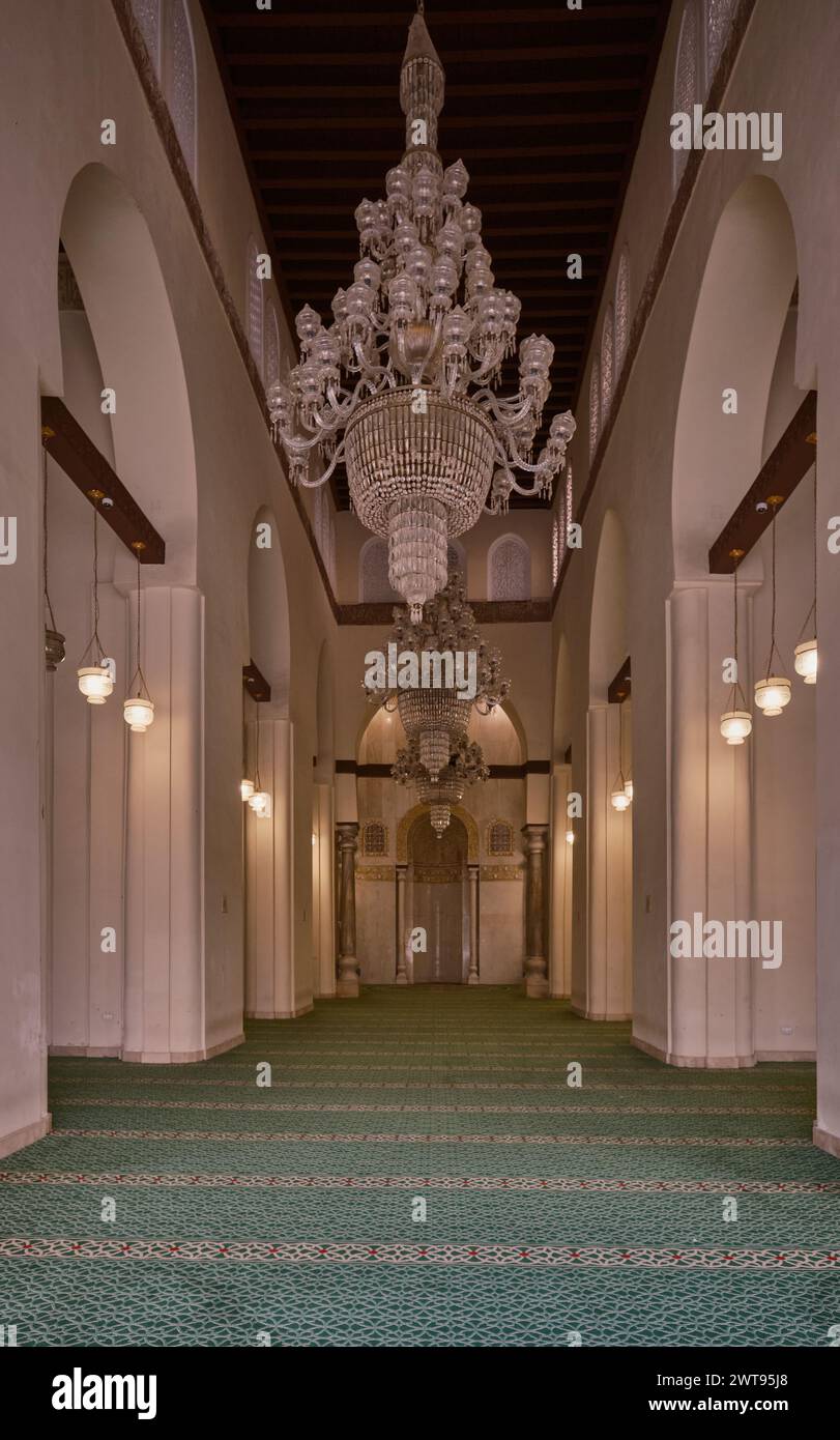 The al-Hakim Mosque, al-Anwar, is a historic mosque in Cairo, Egypt named after Al-Hakim bi-Amr Allah, the sixth Fatimid caliph and 16th Ismaili Imam. Stock Photo