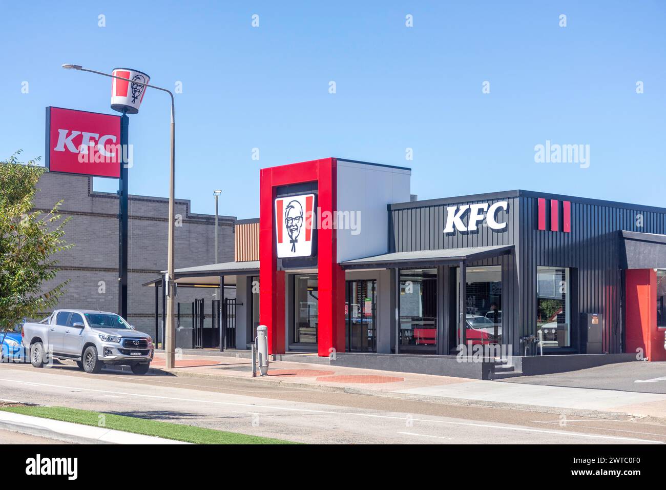 KFC Chicken Restaurant, Auburn Street, City of Goulburn, New South Wales, Australia Stock Photo