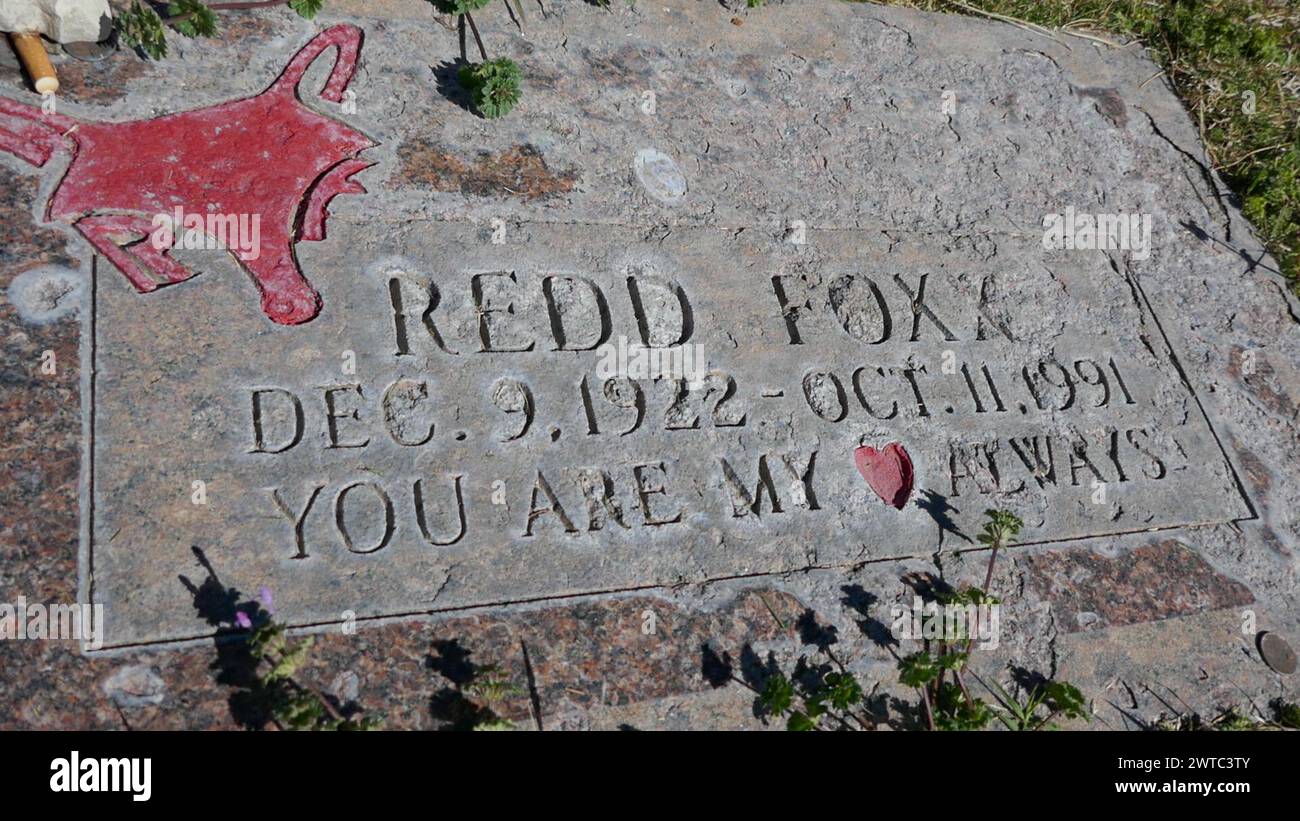 Las Vegas, Nevada, USA 8th March 2024 Actor Redd Foxx Grave in Devotion Section at Palm Memorial Park on March 8, 2024 in Las Vegas, Nevada, USA. Photo by Barry King/Alamy Stock Photo Stock Photo