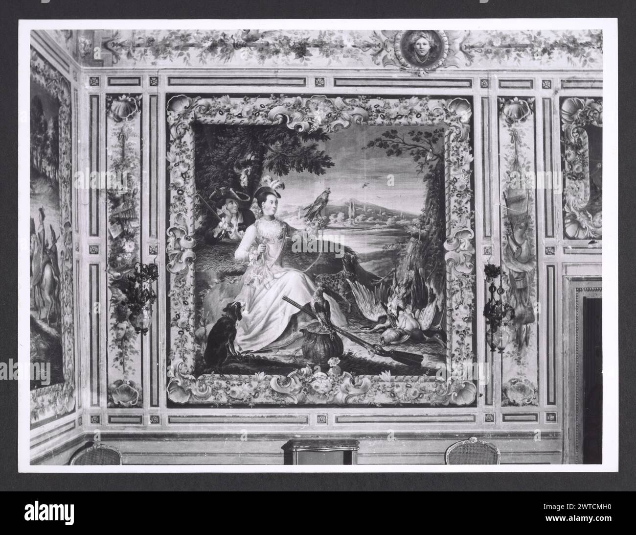 Yotoqxonadan yalangoch