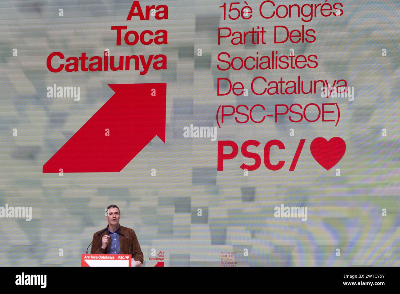 The 15th congress of the Socialist Party of Catalonia (PSC) concludes, with the presence of the Spanish Prime Minister and Secretary-General of the Spanish Socialist Workers' Party (PSOE), Pedro Sánchez, in an electoral atmosphere in Catalonia due to the call for autonomous elections on May 12th. Although the congress had been planned for weeks, the coincidence with the call for elections has given it an electoral tone, with the PSC feeling like the favorites to win due to the latest opinion polls published.' Termina el 15 congreso del Partit dels Socialistes de Catalunya (PSC), con la presen Stock Photo