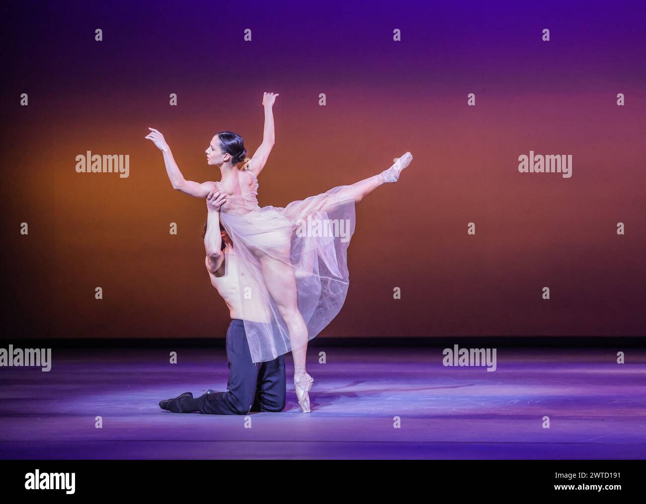 Ballet gala 2024 london coliseum hi-res stock photography and images ...