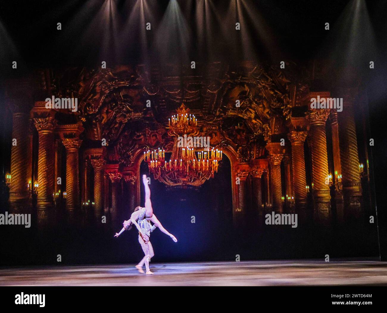 Ballet gala 2024 london coliseum hi-res stock photography and images ...