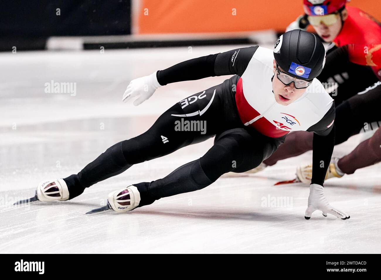 Rotterdam, Netherlands. 17th Mar, 2024. ROTTERDAM, NETHERLANDS - MARCH 17: Michal Niewinski of Poland competing in the Men's 1000m Quarter Final during Day 3 of the ISU World Short Track Speed Skating Championships 2024 at Ahoy on March 17, 2024 in Rotterdam, Netherlands. (Photo by Joris Verwijst/BSR Agency) Credit: BSR Agency/Alamy Live News Stock Photo